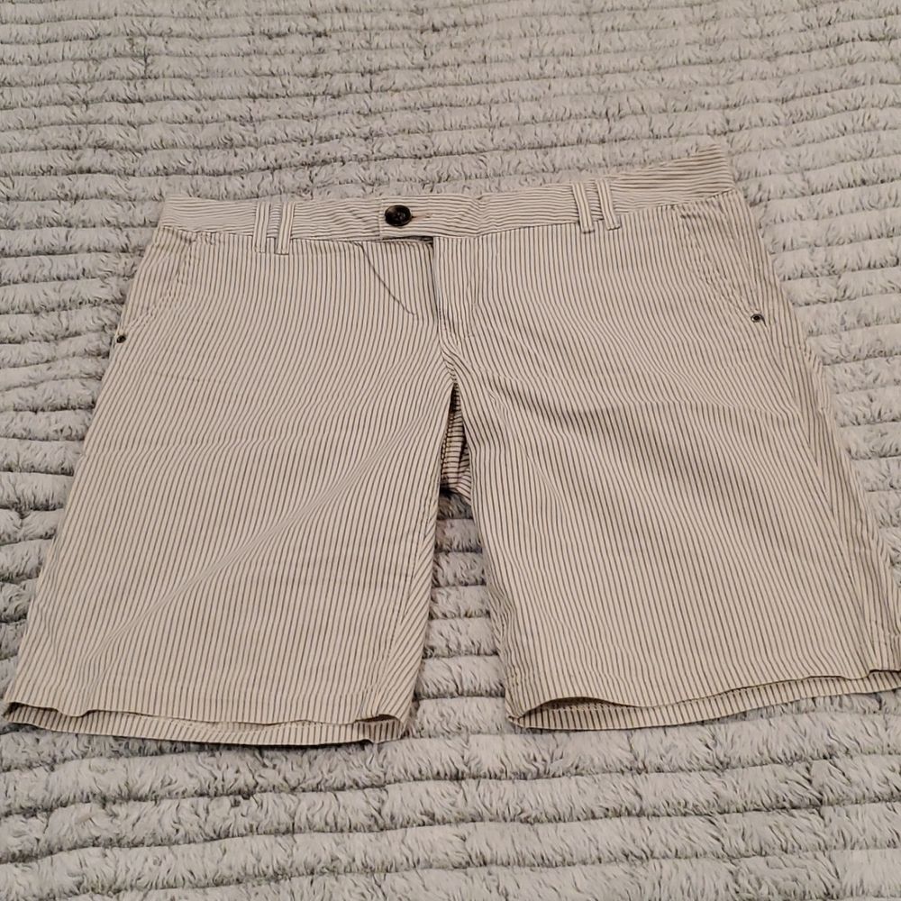 Cream with blue stripes GAP shorts size 12